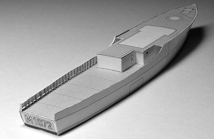 09-Bordwand-heckseitig-4